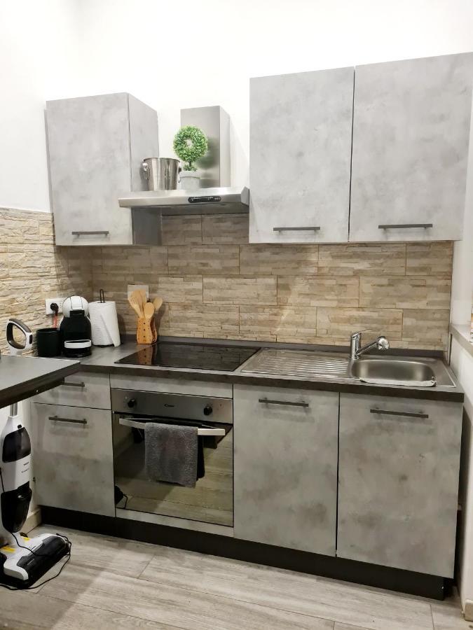 Appartamento Via Tunisi, Rinnovato!!! Turín Exterior foto