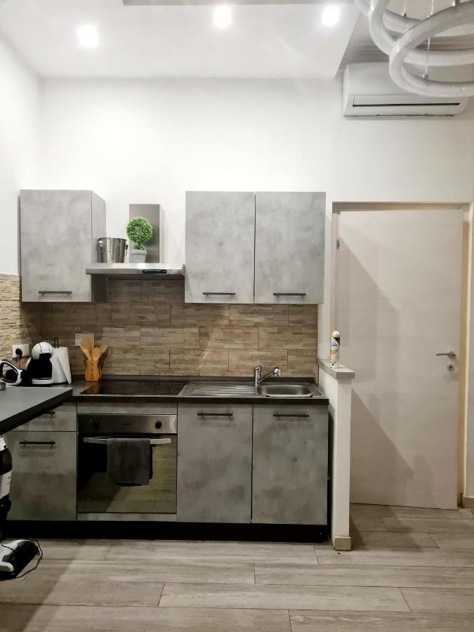 Appartamento Via Tunisi, Rinnovato!!! Turín Exterior foto